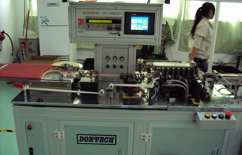 SHENZHEN YUCHIP LIGHTING CO., LTD linha de produção do fabricante