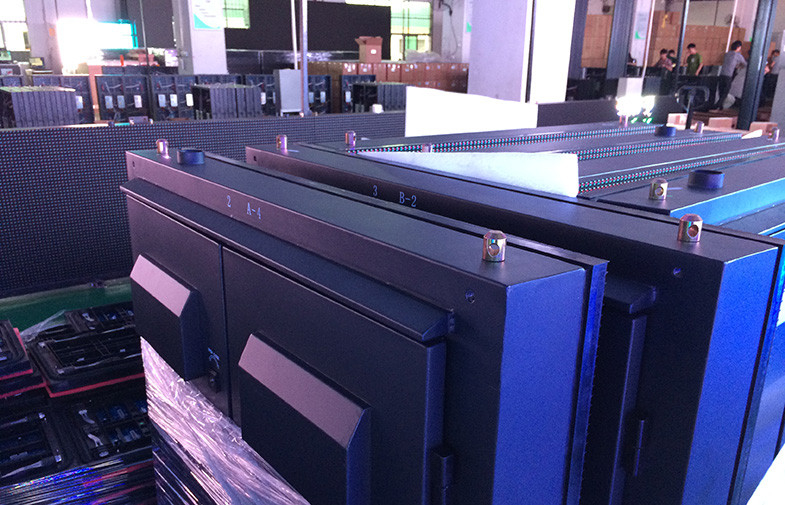 SHENZHEN YUCHIP LIGHTING CO., LTD linha de produção do fabricante